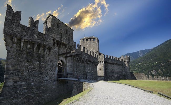 Image Burg Bellinzona